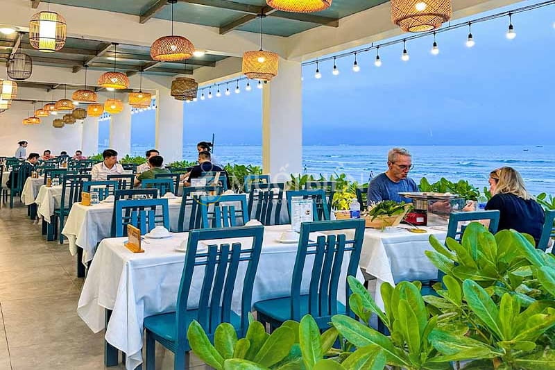 Seafood-restaurants-in-Da-Nang 