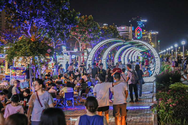 Christmas in Da Nang 