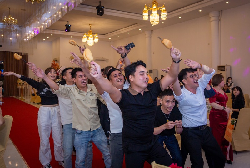 tổ chức tiệc cuối năm tại đà nẵng