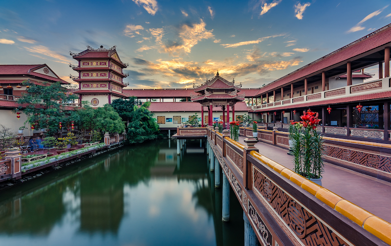 spiritual -tourism- in- Da -Nang -April -30th - May -1st 