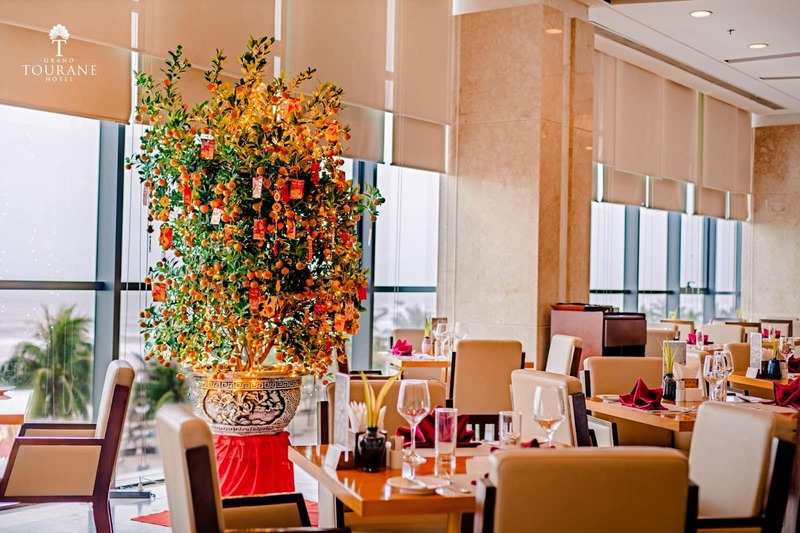 Nhà hàng mở cửa xuyên Tết