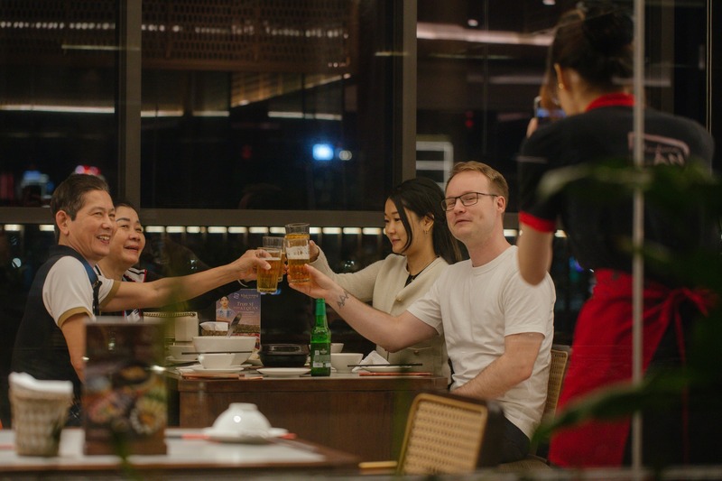 Nhà hàng mở cửa xuyên Tết