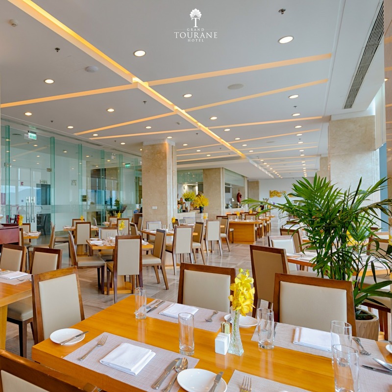 Các quán mở cửa xuyên Tết