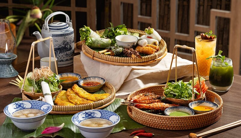 Nhà hàng mở cửa xuyên Tết