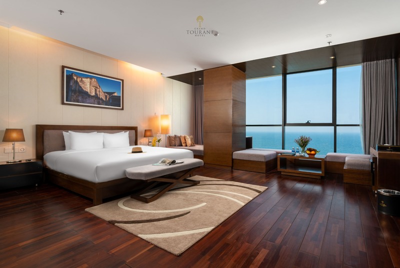 5-star sea view hotel in Da Nang
